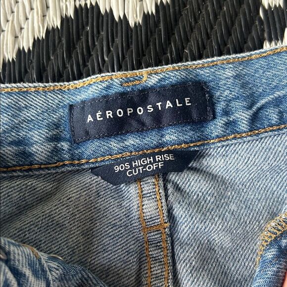 Aeropostale 90s High Rise Denim Shorts size 10 - Picture 2 of 8